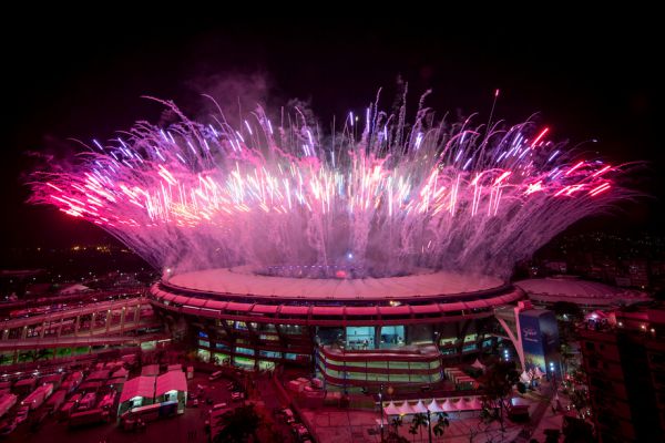 733170-ceremonija-otkrytija-olimpijskih-igr-na-stadione-marakana-v-rio-de-zhanejro.jpg (47.93 Kb)