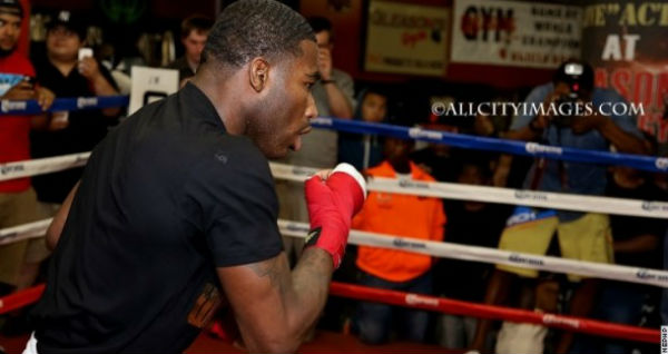 adrien-broner-open-workout-2.jpg (36.69 Kb)