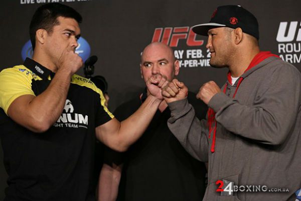 lyoto-machida-dan-henderson-1.jpg (31.96 Kb)