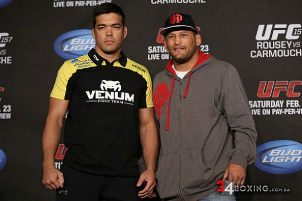 lyoto-machida-dan-henderson-2.jpg (35.19 Kb)