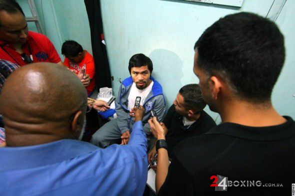 manny-pacquiao-media-day-8.jpg (36.79 Kb)