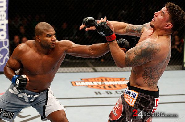 ufc169-10-overeem-vs-mir-1.jpg (.54 Kb)