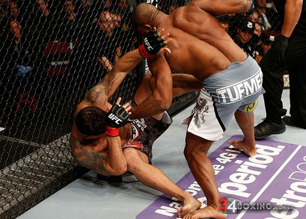 ufc169-10-overeem-vs-mir-2.jpg (72.04 Kb)