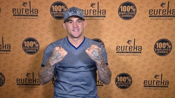 Колишній тимчасовий чемпіон UFC у легкій вазі Даст...