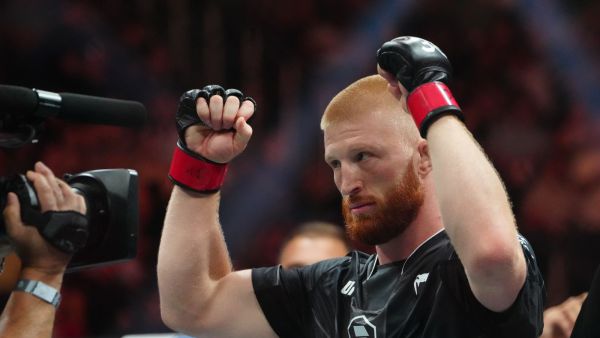   UFC  ͳ,    ...