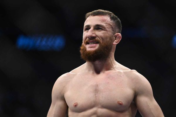 ³     UFC ...