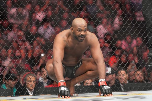 Колишній чемпіон UFC у двох вагових категоріях Дан...