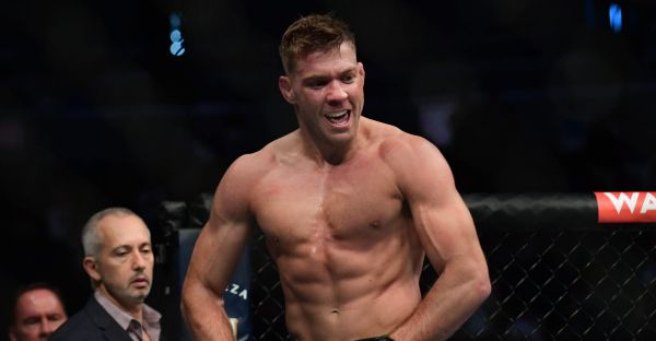 UFC       ...