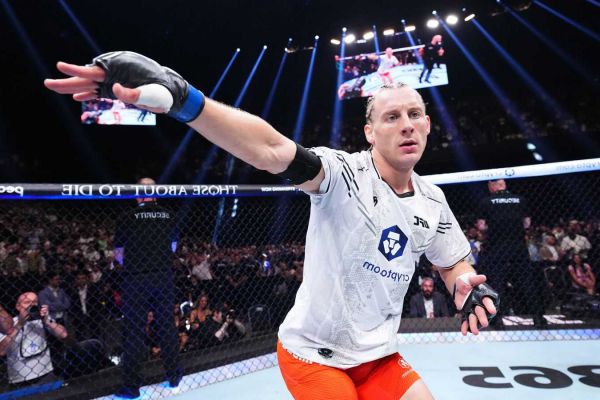 ����������� ���� UFC ���� ϳ������ �������� ���...